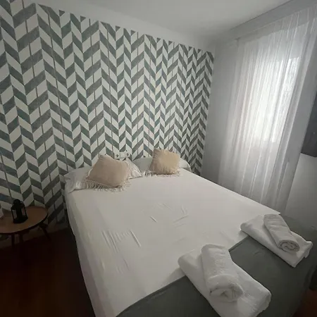 Chezmoihomes Gran Via House With Parking-3